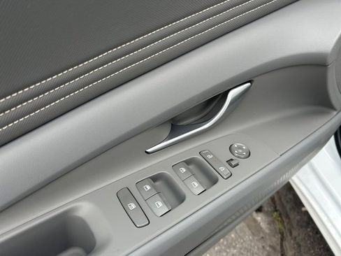 New 2026 Hyundai Elantra SEL Sport image 11