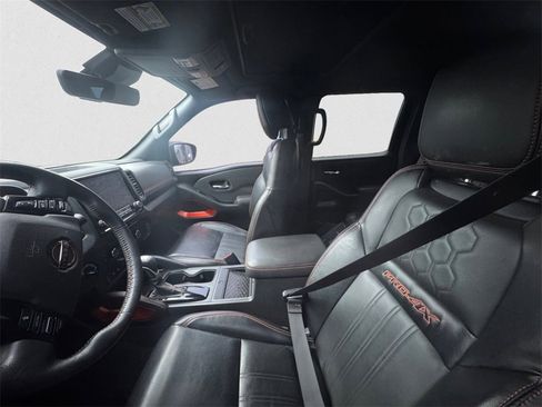 Used 2023 Nissan Frontier PRO-4X w/ Pro-4X Premium Package image 6