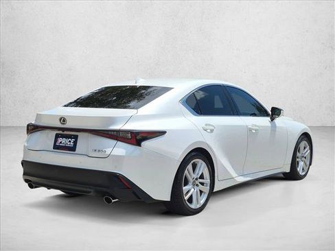 Used 2023 Lexus IS 300 w/ Comfort Package RWD image 5