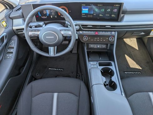New 2026 Hyundai Sonata SEL FWD image 6