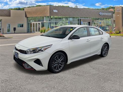 Used 2023 Kia Forte GT-Line image 7