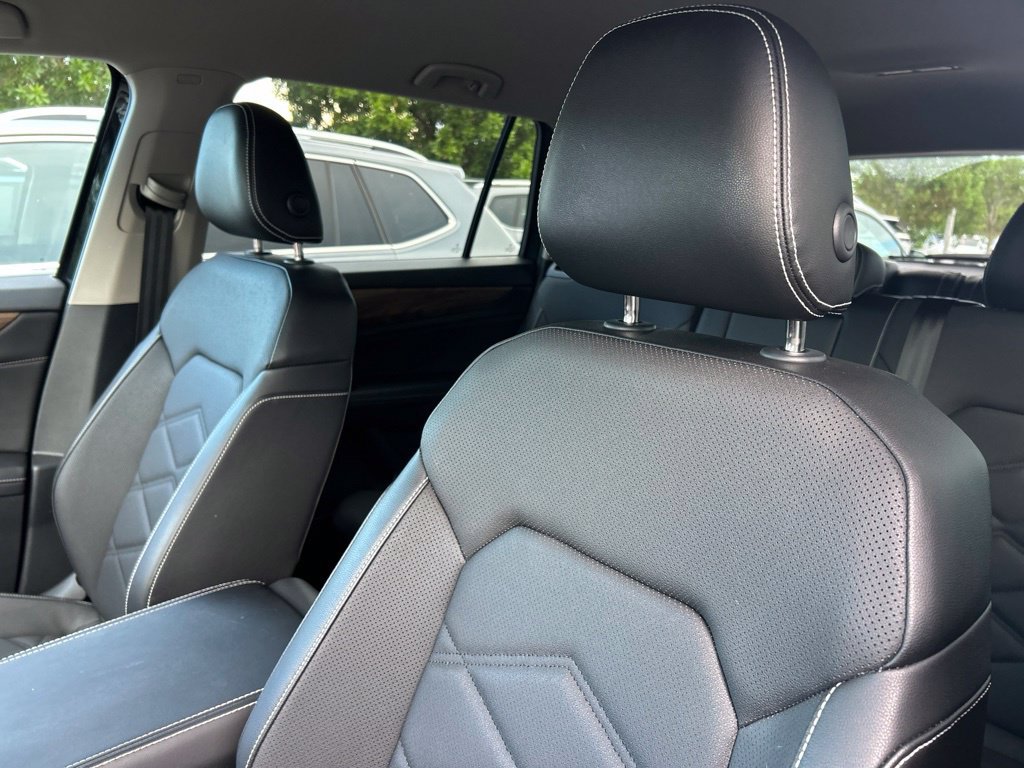Certified 2024 Volkswagen Atlas SE FWD image 21