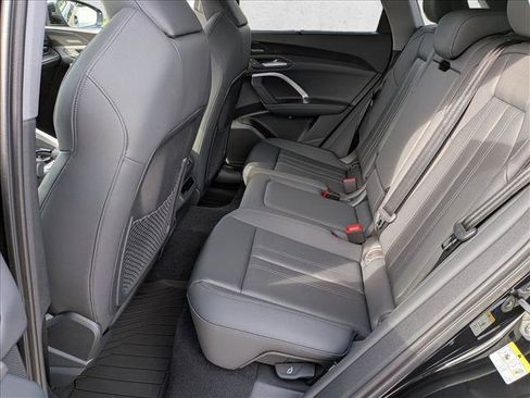 New 2026 Audi Q5 Premium AWD/4WD image 17