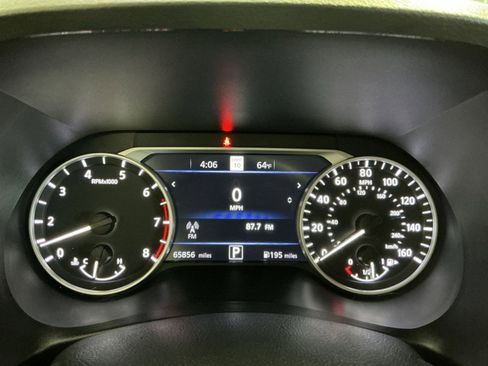 Used 2023 Nissan Sentra SR FWD image 18