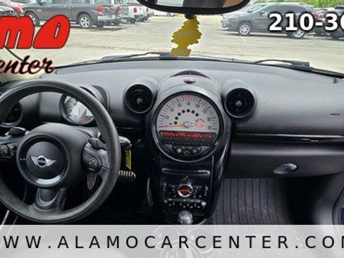 Used 2014 MINI Cooper Countryman S w/ Premium Package FWD image 17