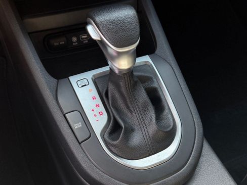 Certified 2021 Kia Forte LXS FWD image 22