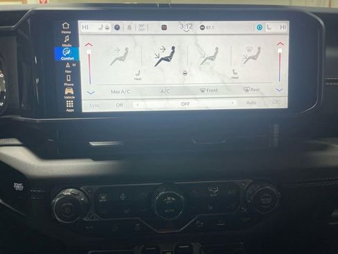 New 2026 Jeep Wrangler Sahara AWD/4WD image 19