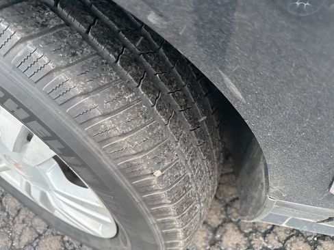 Used 2016 Cadillac SRX Luxury w/ Driver Awareness Package image 3