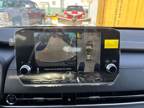 New 2025 Mitsubishi Outlander SE image 13