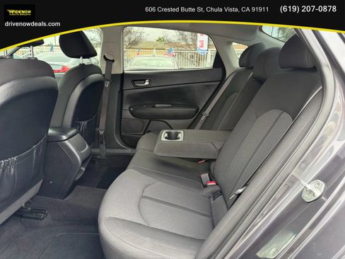 Used 2018 Kia Optima LX image 20