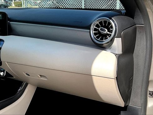 Used 2020 Mercedes-Benz A 220 image 15