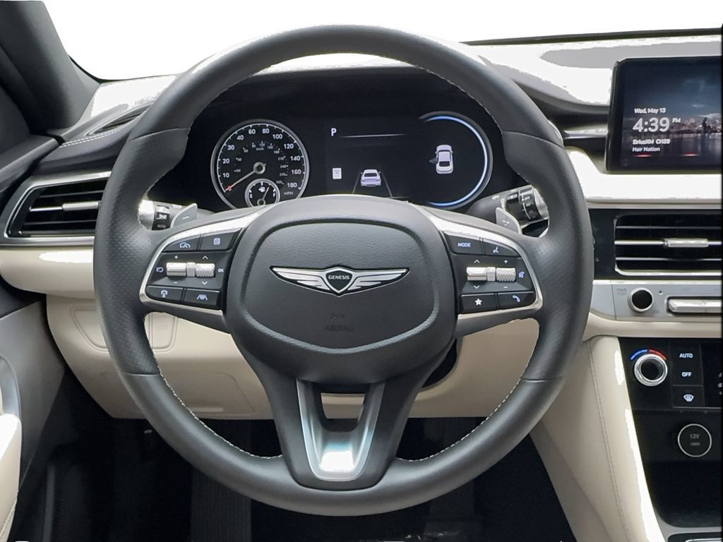 Used 2026 Genesis G70 2.5T RWD image 33