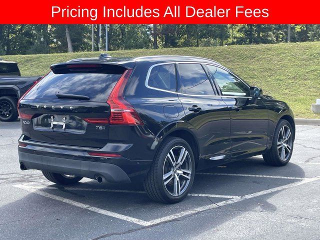 Used 2018 Volvo XC60 T5 Momentum w/ Vision Package AWD/4WD image 5