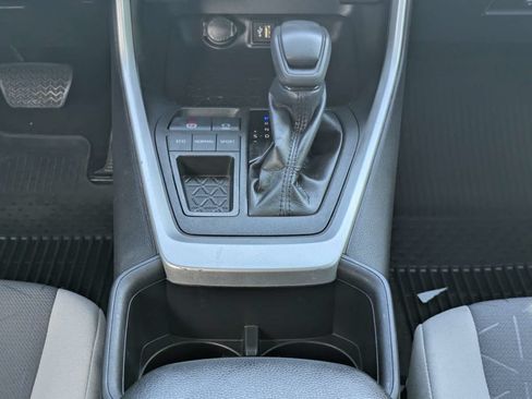 Used 2023 Toyota RAV4 XLE w/ Convenience Package FWD image 21