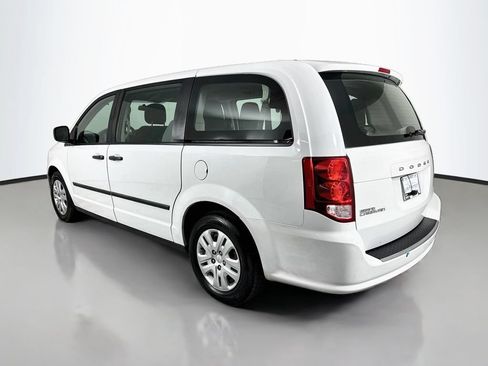 Used 2014 Dodge Grand Caravan American Value Package FWD image 3