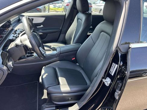 Used 2025 Mercedes-Benz CLA 250 image 12