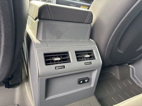 Used 2025 INEOS Grenadier image 26