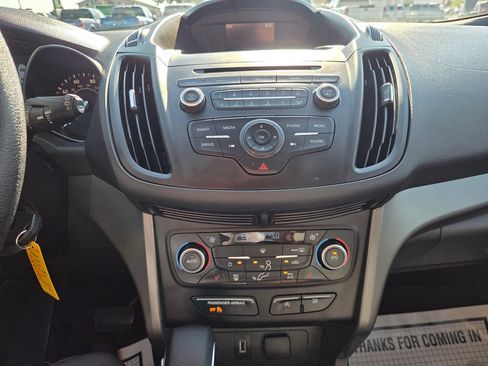 Used 2018 Ford Escape SE AWD/4WD image 16