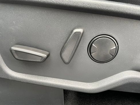 New 2025 Ford Bronco Outer Banks w/ Sasquatch Package image 11