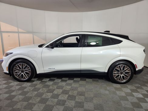 New 2025 Ford Mustang Mach-E Premium image 4