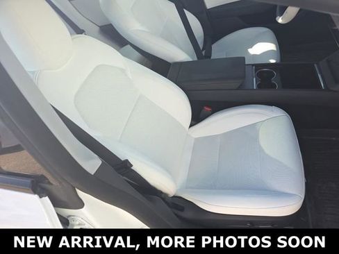 Used 2025 Tesla Model 3 Long Range image 7