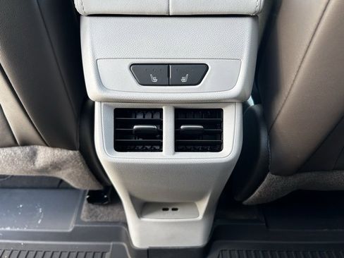 New 2026 GMC Terrain Denali w/ LPO, Black Badging Package image 28