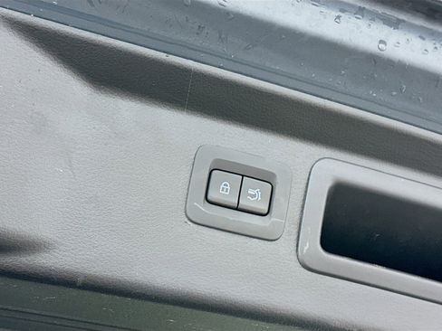 Used 2024 MAZDA CX-50 AWD 2.5 S w/ Premium Package image 31