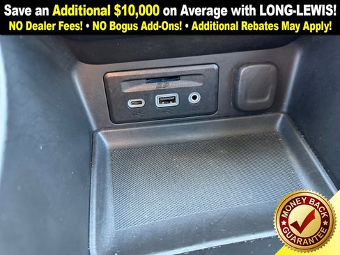 Used 2024 GMC Terrain SLT image 29