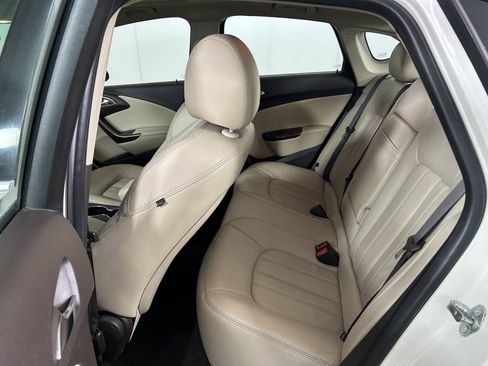 Used 2014 Buick Verano Leather FWD image 20