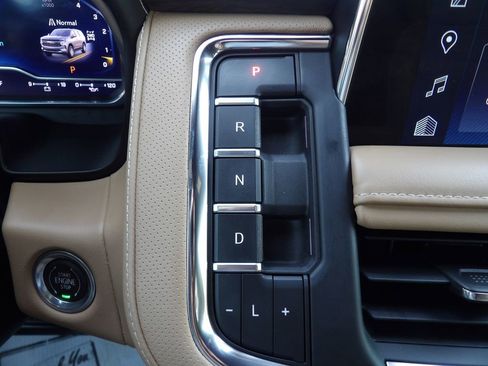 Used 2023 Chevrolet Tahoe Premier w/ Max Trailering Package AWD/4WD image 20