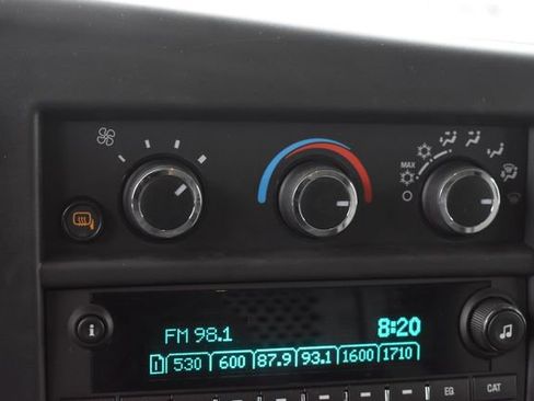 New 2025 Chevrolet Express 2500 Extended w/ Driver Convenience Package image 24