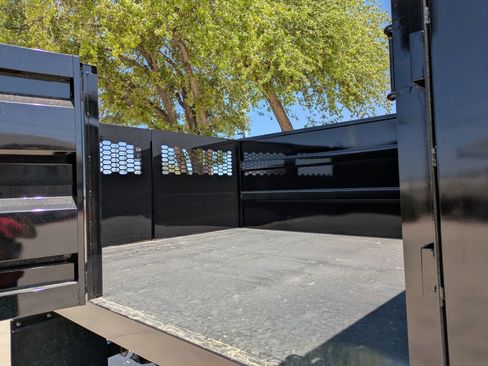 New 2025 GMC Sierra 3500 Pro w/ Convenience Package image 37