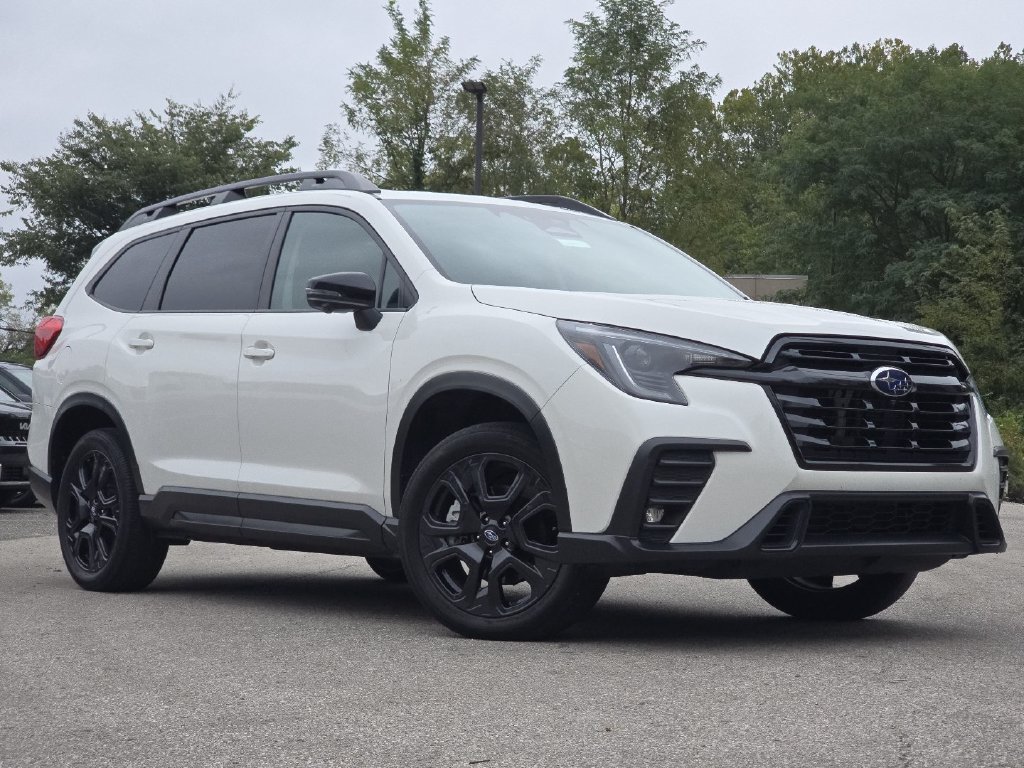 Used 2023 Subaru Ascent Onyx Edition Limited AWD/4WD image 1