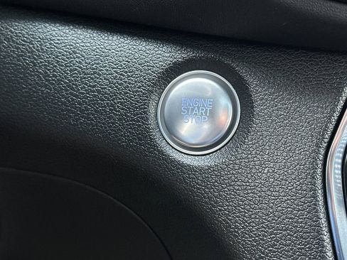 Used 2020 Hyundai Santa Fe SEL w/ Convenience + Premium Package image 30