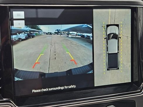 Used 2022 Ford F250 Platinum w/ FX4 Off-Road Package AWD/4WD image 12