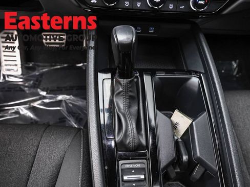 Used 2023 Honda Accord Sport image 13