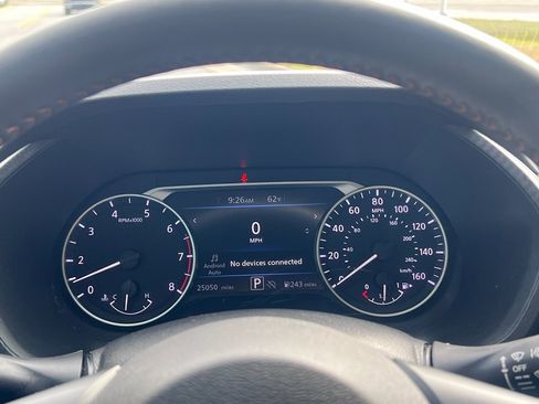 Used 2024 Nissan Sentra SR w/ SR Premium Package image 24