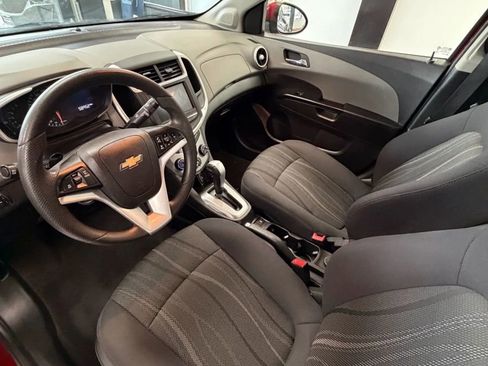 Used 2020 Chevrolet Sonic LT image 14