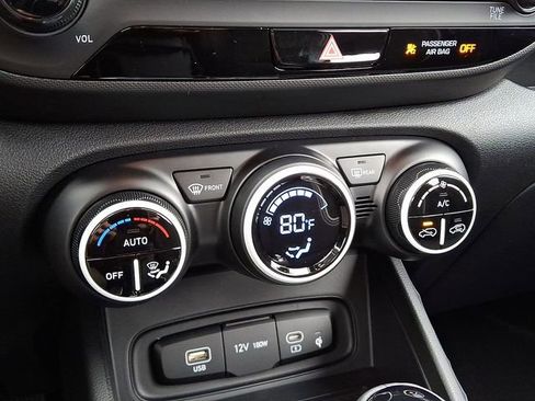 New 2026 Hyundai Venue SEL FWD image 15