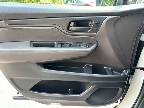 Used 2019 Honda Odyssey EX-L image 24