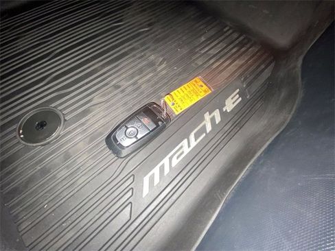 Used 2022 Ford Mustang Mach-E GT image 30