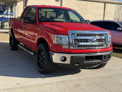 Used 2014 Ford F150 XLT w/ Equipment Group 302A Luxury image 3