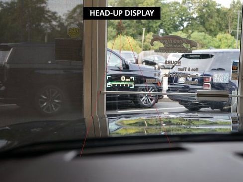 Used 2020 GMC Yukon Denali w/ Denali Ultimate Package AWD/4WD image 10
