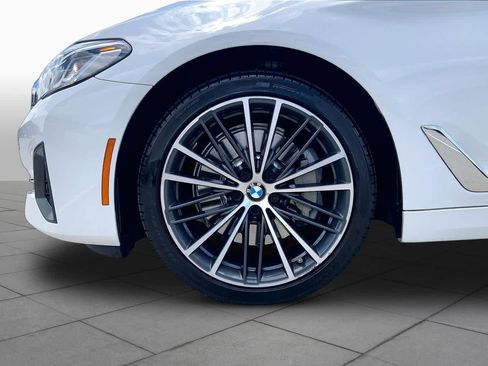 Used 2023 BMW 530i w/ Premium Package RWD image 10