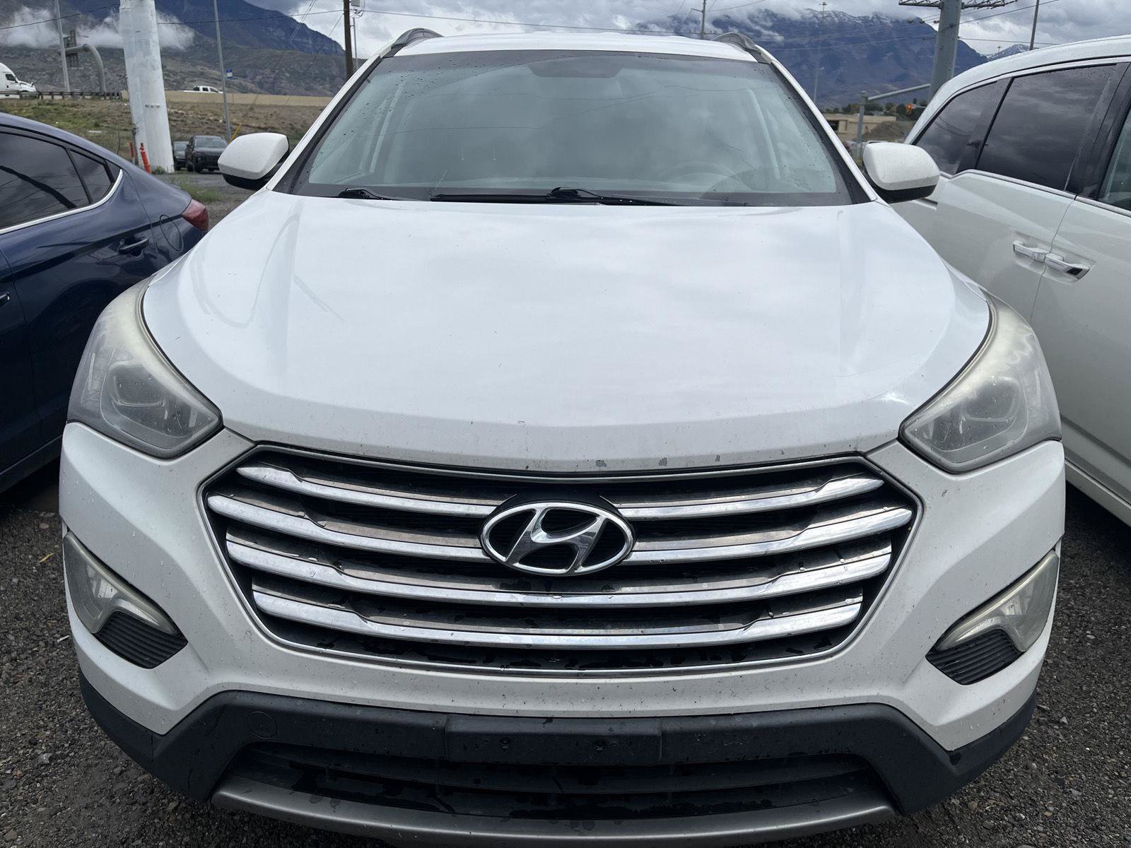 Used 2015 Hyundai Santa Fe GLS AWD/4WD image 2