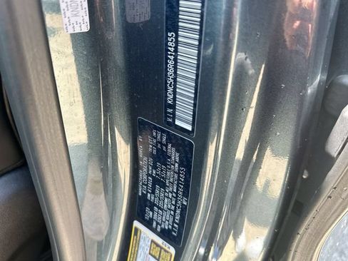 Used 2024 Kia Carnival EX FWD image 36