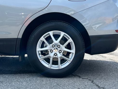 Used 2023 Chevrolet Equinox LT image 9