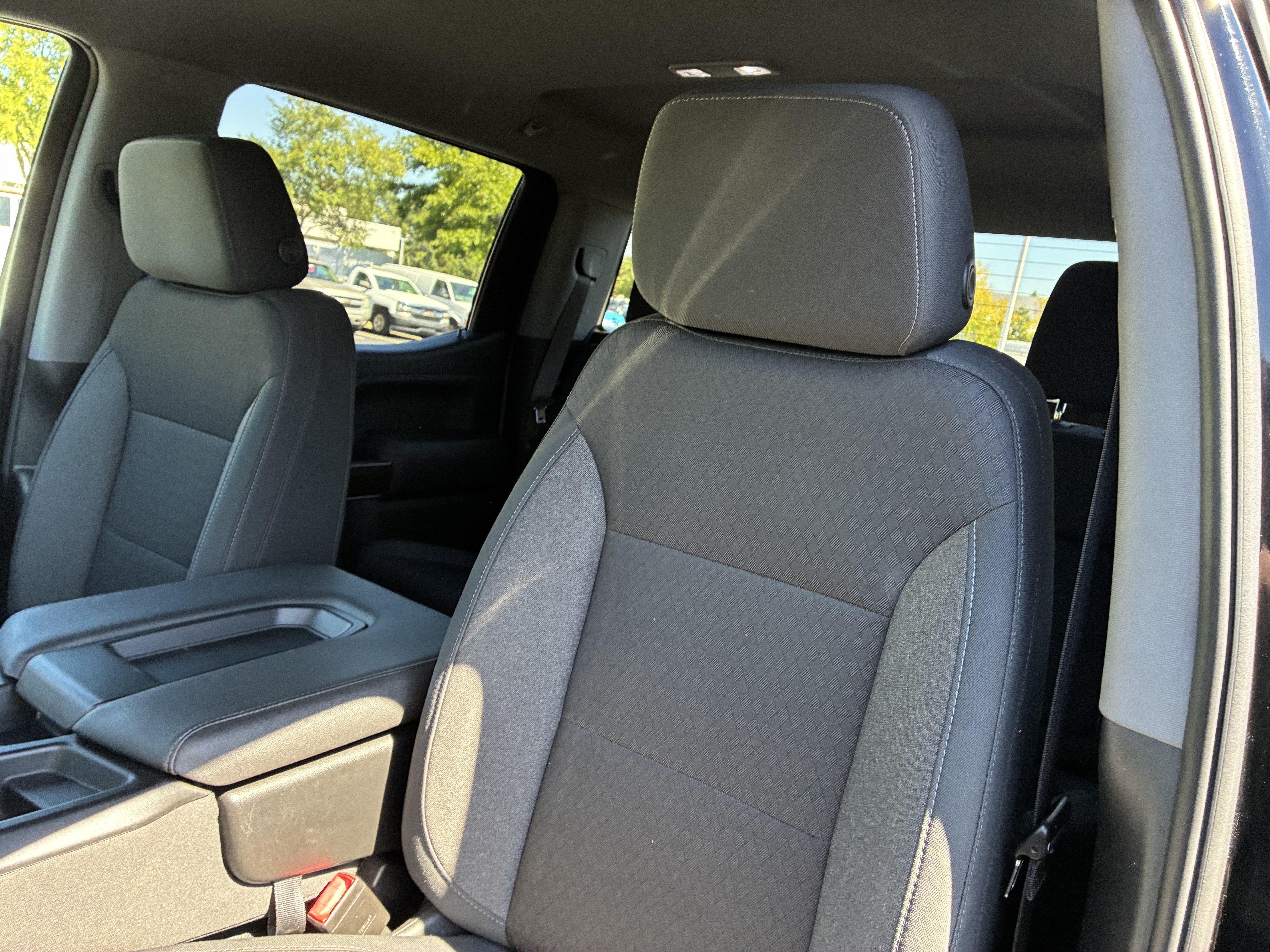 Used 2021 Chevrolet Silverado 1500 RST w/ LPO, Blackout Package AWD/4WD image 22