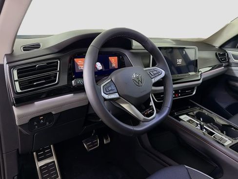 New 2026 Volkswagen Atlas Peak Edition AWD/4WD image 9