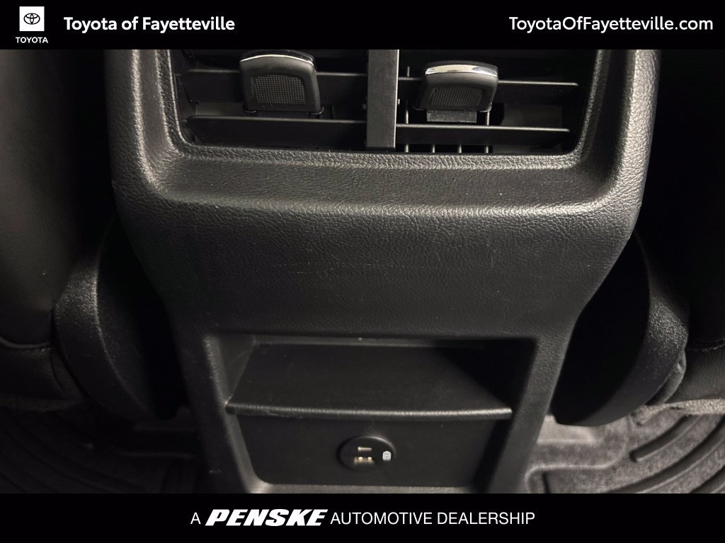 Used 2022 Ford Edge SEL AWD/4WD image 21